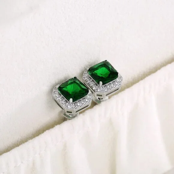 🆕 Green 2.50 Carat Halo Diamond Earring Studs, 18K White Gold Hypoallergenic 🆕 - Picture 4 of 6